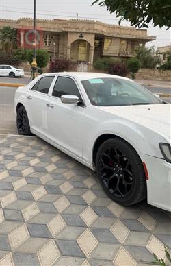 كرايسلر 300